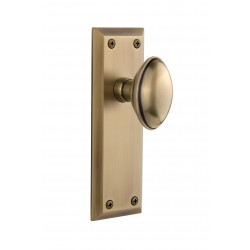 Grandeur Fifth Avenue Long Plate w/ Fifth Avenue Knob