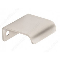 Richelieu BP3966090 Modern Metal Edge Pull