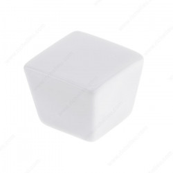 Richelieu 2030 Modern Porcelain Knob